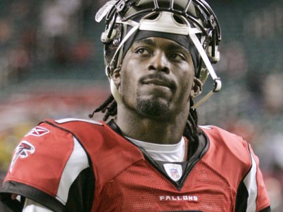 23 Athletes Who Went From Glamour to the Slammer