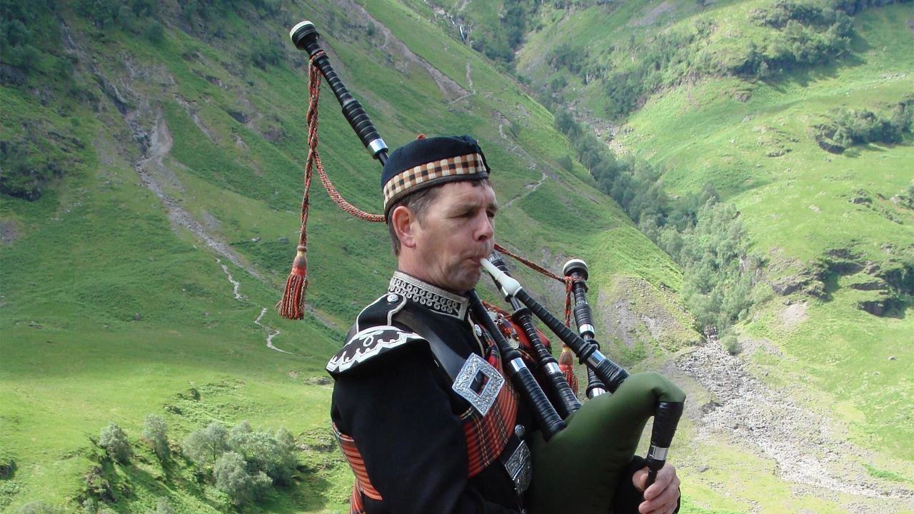 Why Are Americans Googling ‘How to Move to Scotland’?