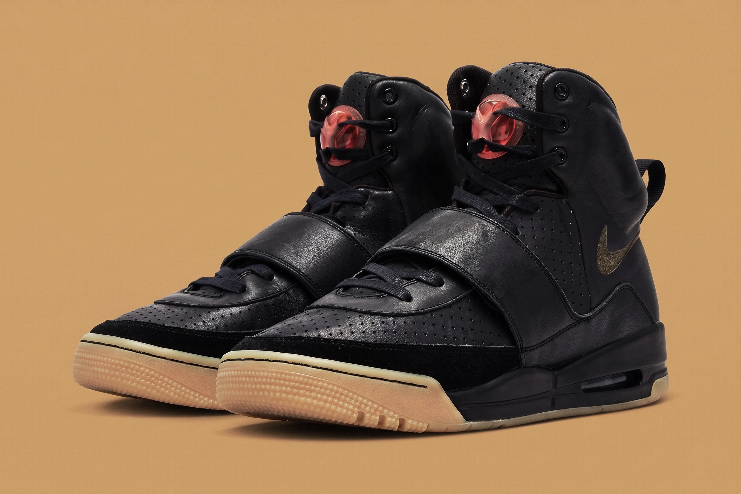 Hip-Hop’s Billion-Dollar Sneaker Resale Economy